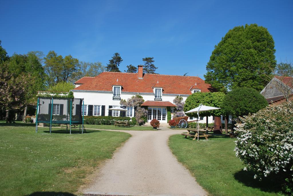 Domaine Les Gandins Bed and Breakfast Saint-Germain-de-Salles Exterior foto