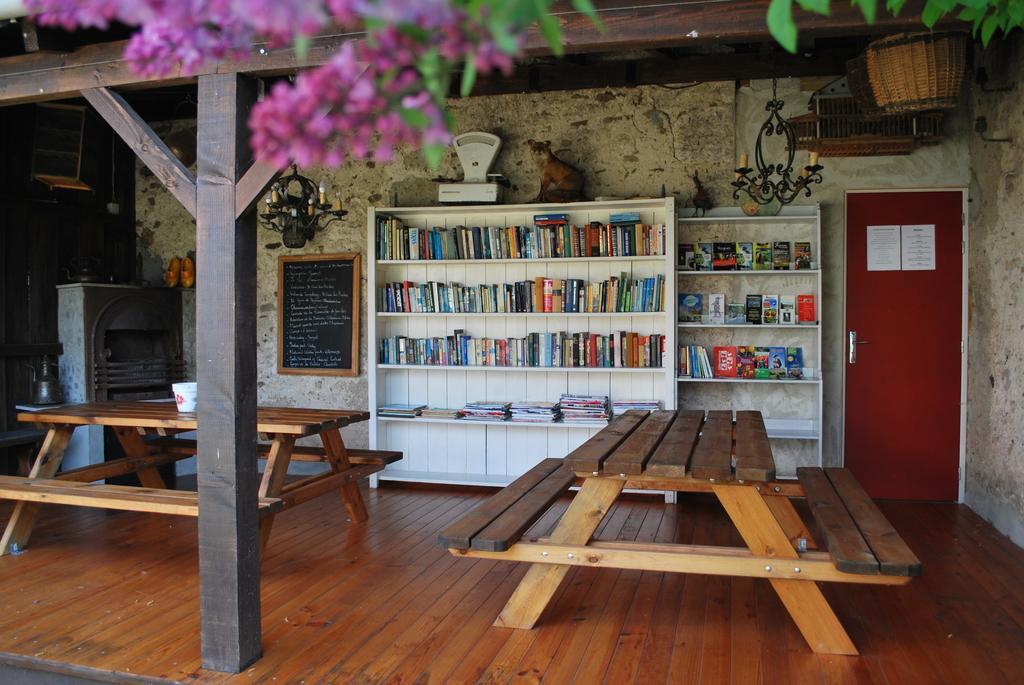 Domaine Les Gandins Bed and Breakfast Saint-Germain-de-Salles Exterior foto