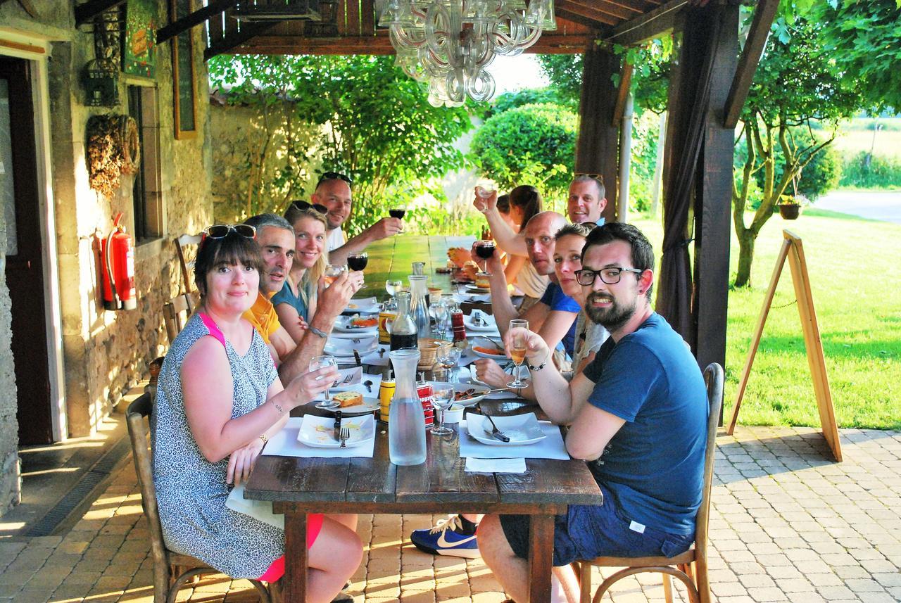 Domaine Les Gandins Bed and Breakfast Saint-Germain-de-Salles Exterior foto