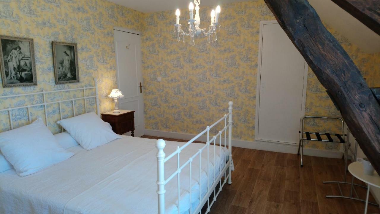Domaine Les Gandins Bed and Breakfast Saint-Germain-de-Salles Exterior foto