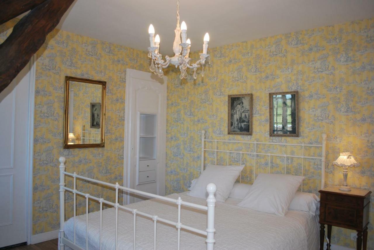 Domaine Les Gandins Bed and Breakfast Saint-Germain-de-Salles Exterior foto
